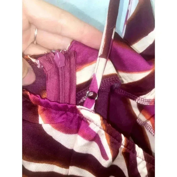 NWOT Pretty Little Thing Womens Satin Printed Maxi Dress - Picture 7 of 7